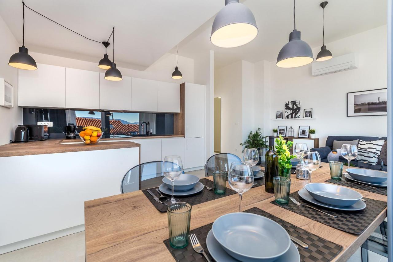 Apartments Solis Lacus Penthouse Nijvice Zewnętrze zdjęcie
