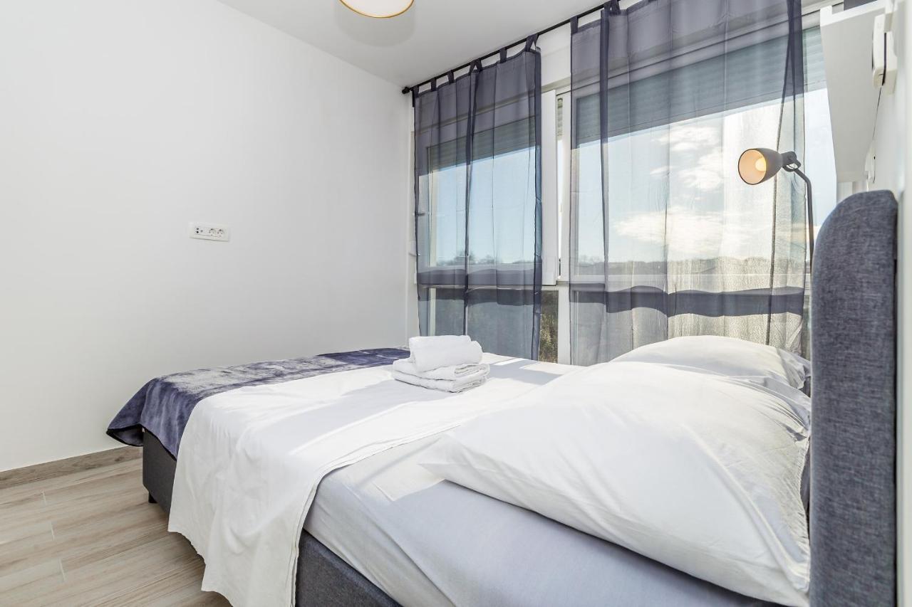 Apartments Solis Lacus Penthouse Nijvice Zewnętrze zdjęcie