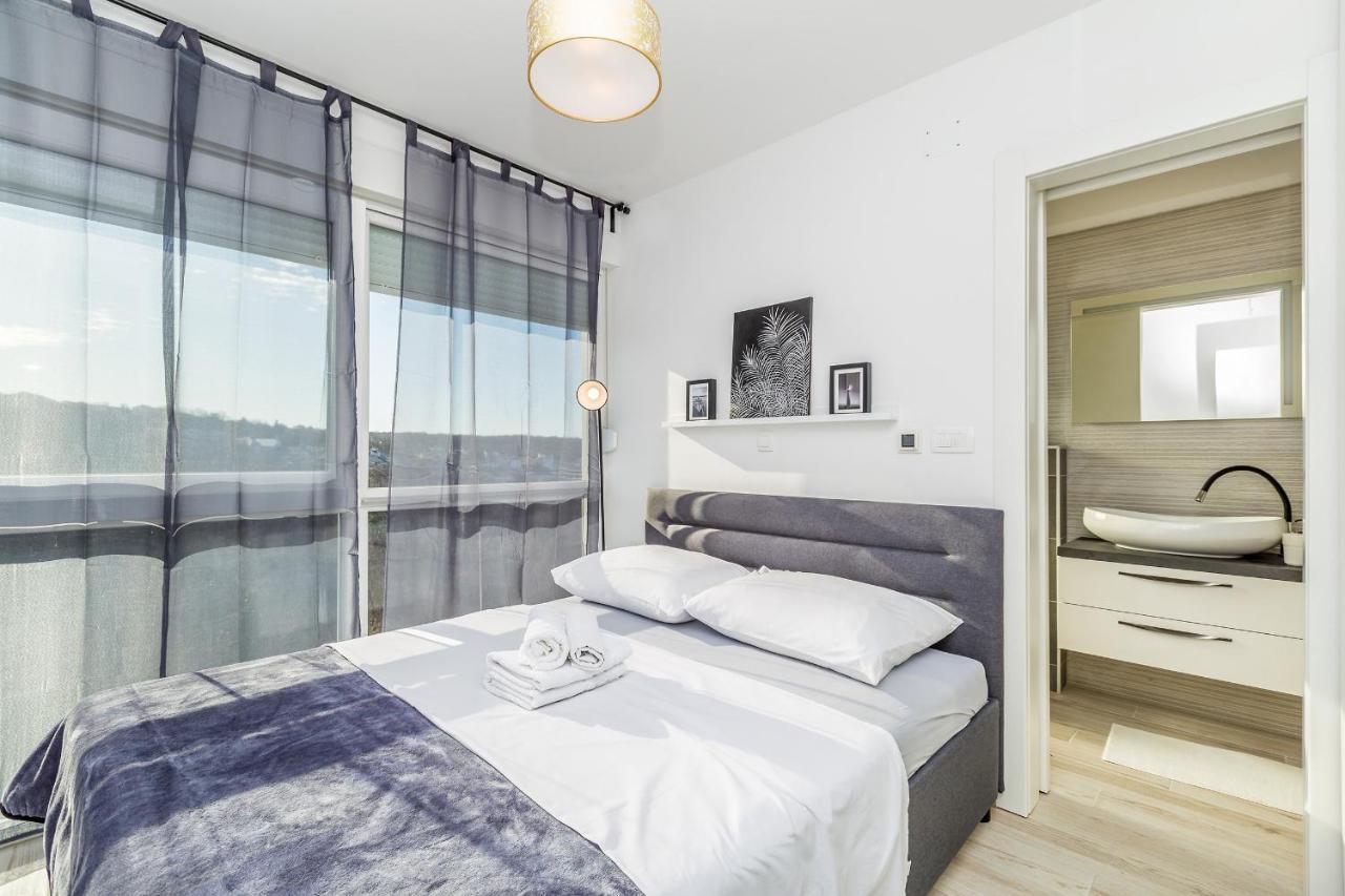 Apartments Solis Lacus Penthouse Nijvice Zewnętrze zdjęcie